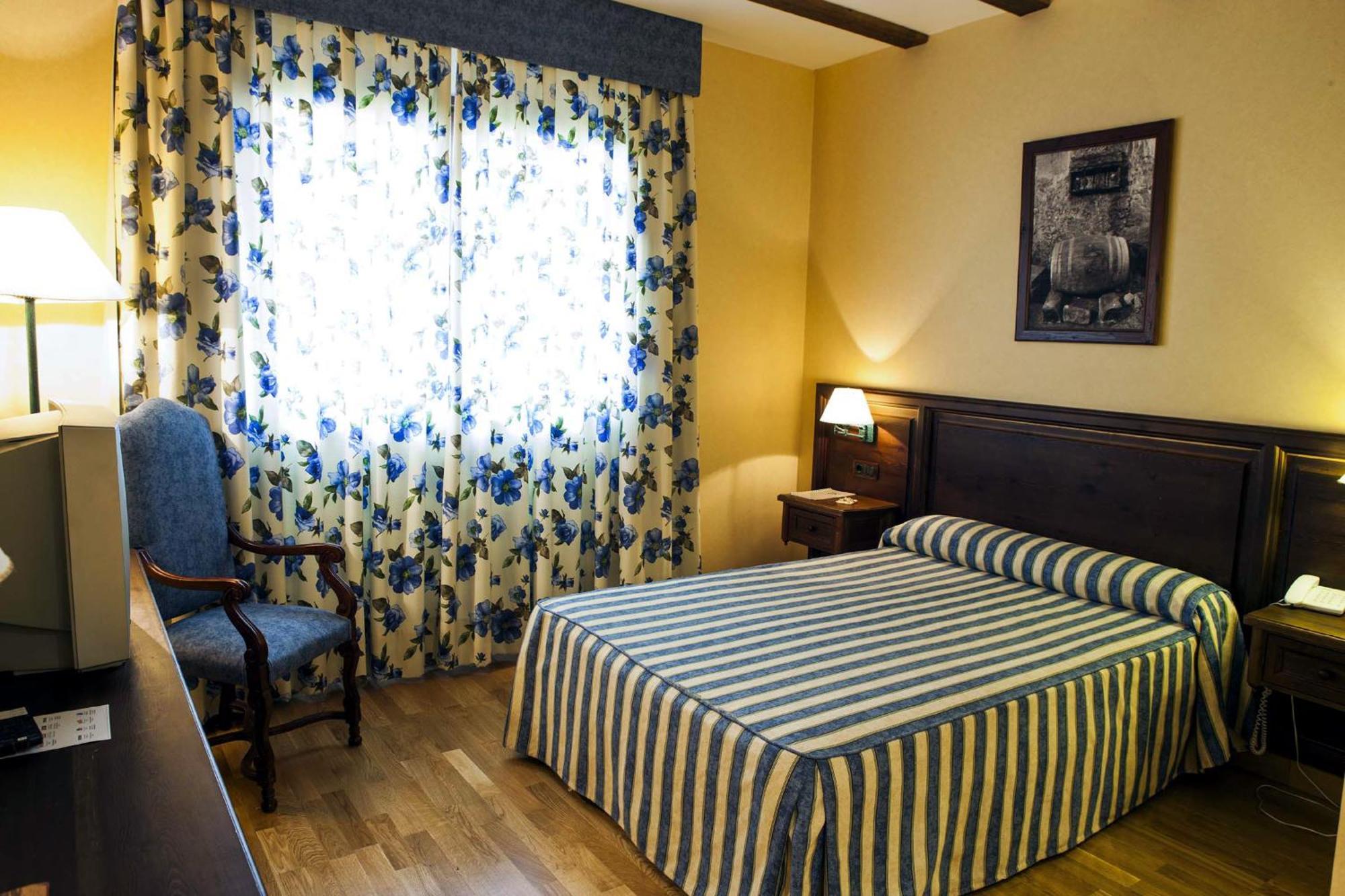 Hotel Spa Tudanca Aranda Fuentespina Cameră foto